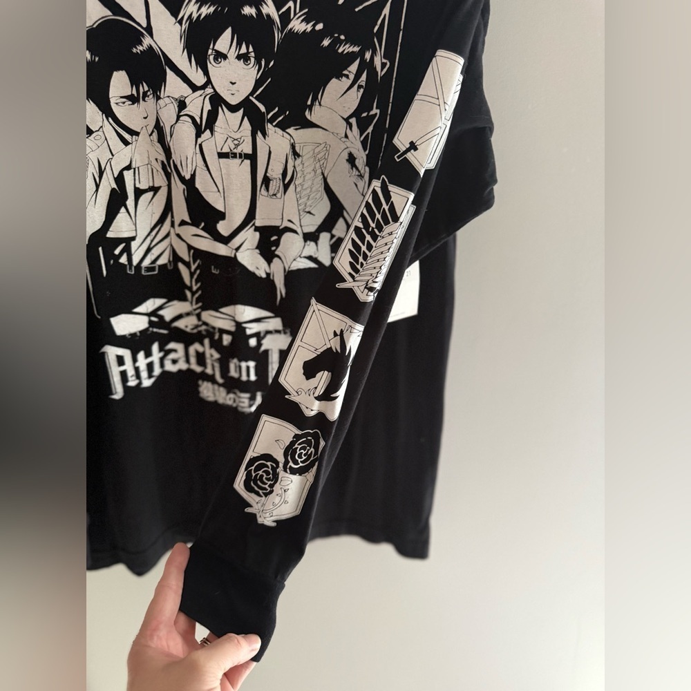 Ripple Junction Attack On Titians Anime Manga Long Sleeve T Shirt Unisex SZ M - Picture 2 of 6